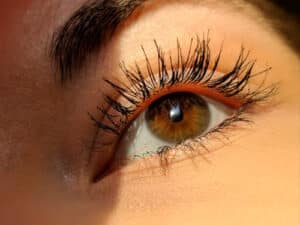 Can You Wear Mascara with Eyelash Extensions?